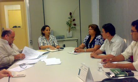 Reunião preparatória para audiência com o governador Cid Gomes entre SEDUC e Sindicato APEOC discutiu reivindicações da categoria retrospectiva