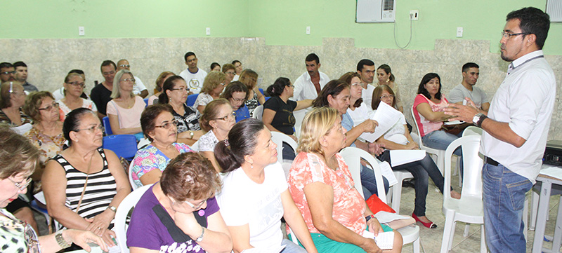 Anízio Melo visita escolas em Boa Viagem, Iguatu, Várzea Alegre, Lavras, Cedro e Tauá