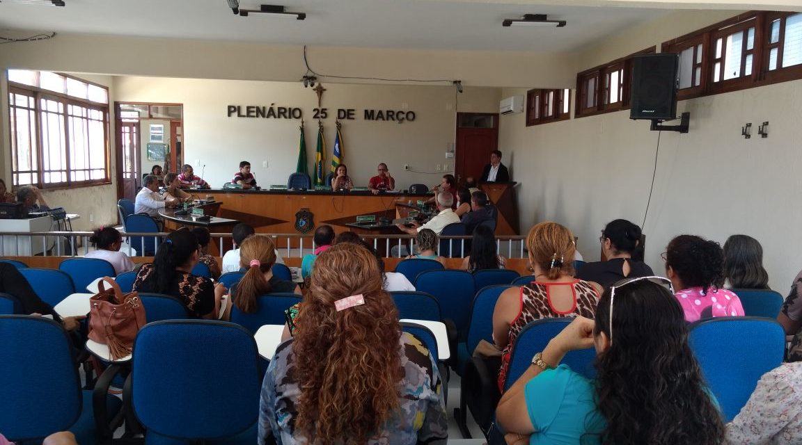 Paracuru: Sindicato APEOC participa de audiência pública na Câmara Municipal
