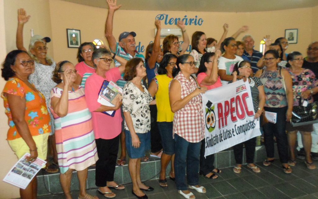 Chaval: Sindicato APEOC realiza encontro com aposentados