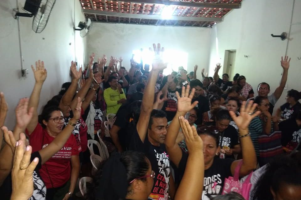 Paracuru: Justiça restabelece pagamento de quinquênios e greve é suspensa