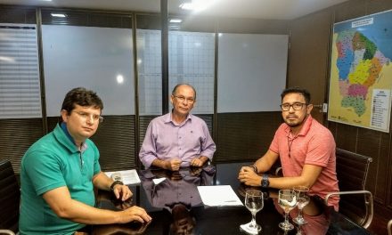 Reajuste e ampliação definitiva: Anizio Melo se reúne com secretário-chefe da Casa Civil