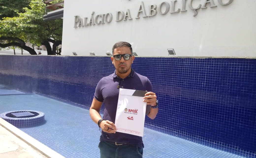 Anizio Melo entrega Carta ao Governador cobrando pautas pendentes da categoria