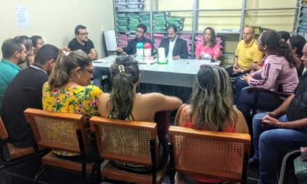 Araripe: Em audiência com prefeito, APEOC reivindica 60% do precatório do Fundef para professores