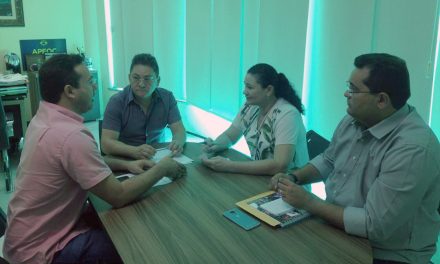 PEREIRO: Reunião discute precatório do FUNDEF, ações trabalhistas e Plano de Carreira