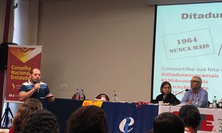 APEOC participa de reunião do Conselho Nacional de Entidades da CNTE em Curitiba