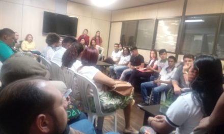 Fortaleza: APEOC e comunidade escolar cobram melhorias na estrutura de escolas