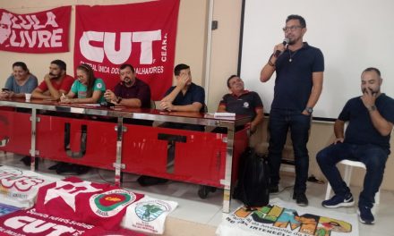 Plenária Popular e Sindical preparatória para a Greve Nacional da Educação