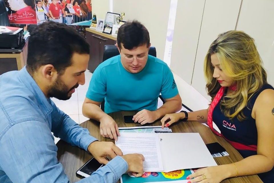 PROFESSOR HELANO MAIA É ELEITO VICE-PRESIDENTE DO CONGE/ISSEC