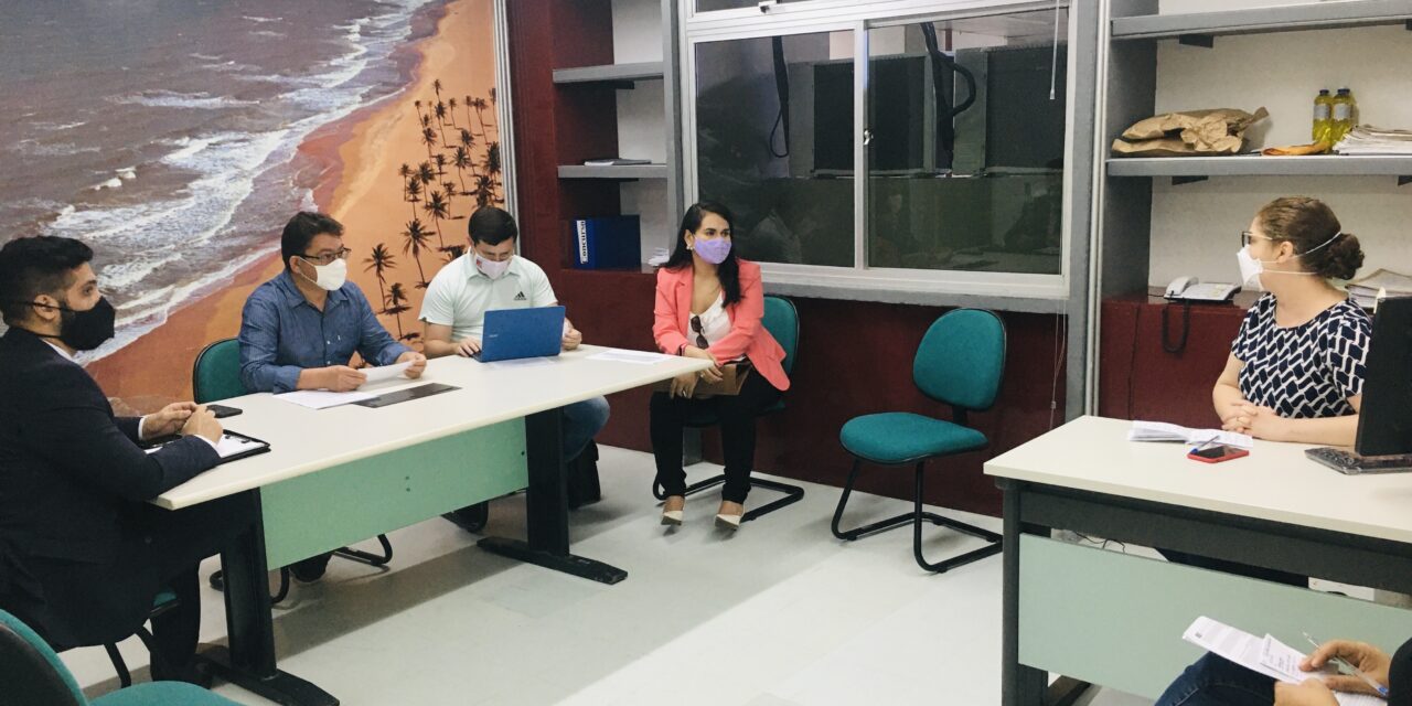 APEOC E SEDUC BATEM NÚMEROS SOBRE A CONVOCAÇÃO DOS APROVADOS