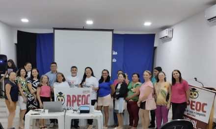 CHAVAL: APEOC REALIZA ASSEMBLEIA EXTRAORDINÁRIA COM PROFESSORES(AS) PARA APRESENTAR PROPOSTA DE REFORMULACAO DO PCCRM