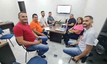 TAUÁ: MESA DE NEGOCIAÇÃO APEOC E SECRETARIA DE EDUCAÇÃO DISCUTE PAUTAS EMERGENCIAIS DA CATEGORIA