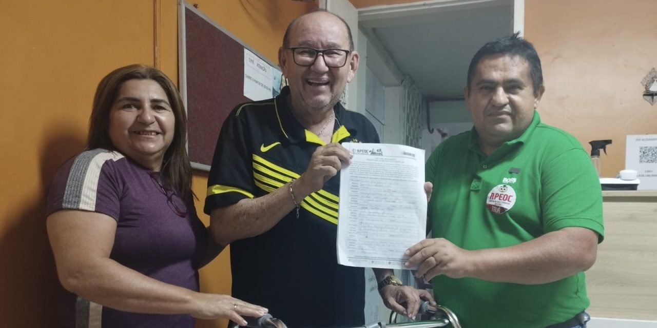 TAUÁ: COMISSÃO MUNICIPAL ENTREGA ASSINATURAS CONTRA A TAXAÇÃO DAS APOSENTADORIAS
