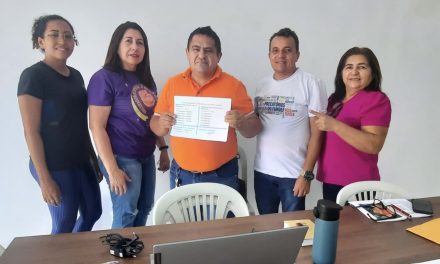 ARNEIROZ: COMISSÃO MUNICIPAL ANALISA CONTAS DO FUNDEB E POSSIBILIDADE DE REAJUSTE SALARIAL COM GANHO REAL