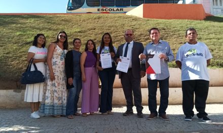 MULUNGU: APEOC COBRA CONVOCAÇÃO DE PROFESSORES(AS)