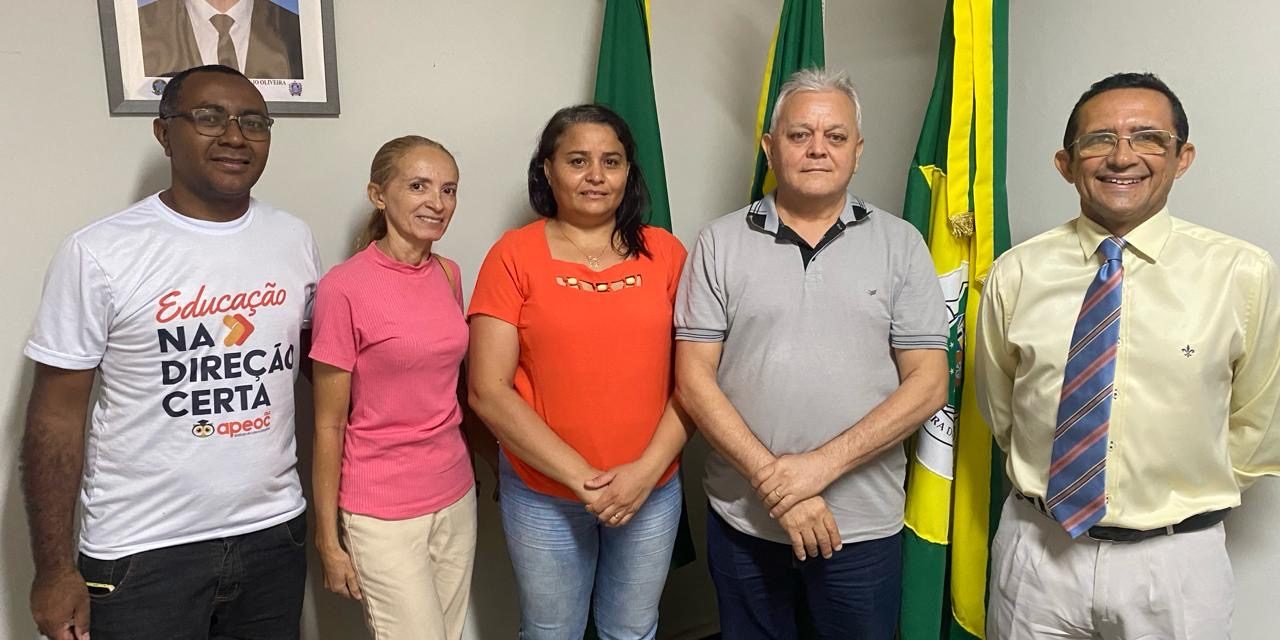BAIXIO: EM MESA DE NEGOCIAÇÃO, APEOC GARANTE RESJUSTE DE 4,62% PARA PROFESSORES