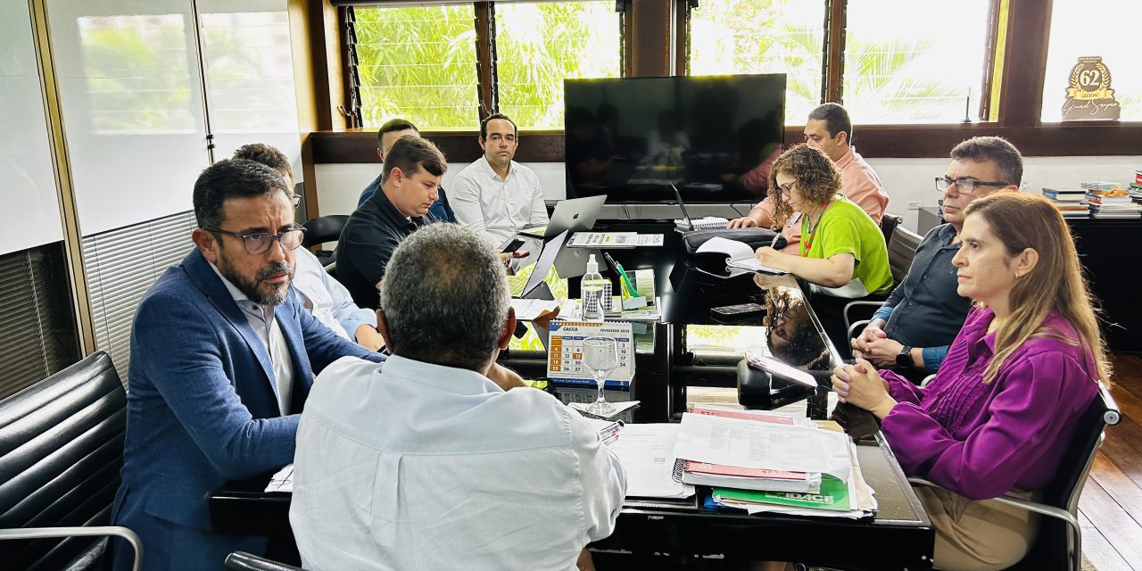 MESA GERAL DE NEGOCIAÇÃO: NÚMEROS APRESENTADOS E DISCUTIDOS. APEOC NÃO ABRE MÃO DA CARREIRA E VALORIZAÇÃO COM AMPLITUDE