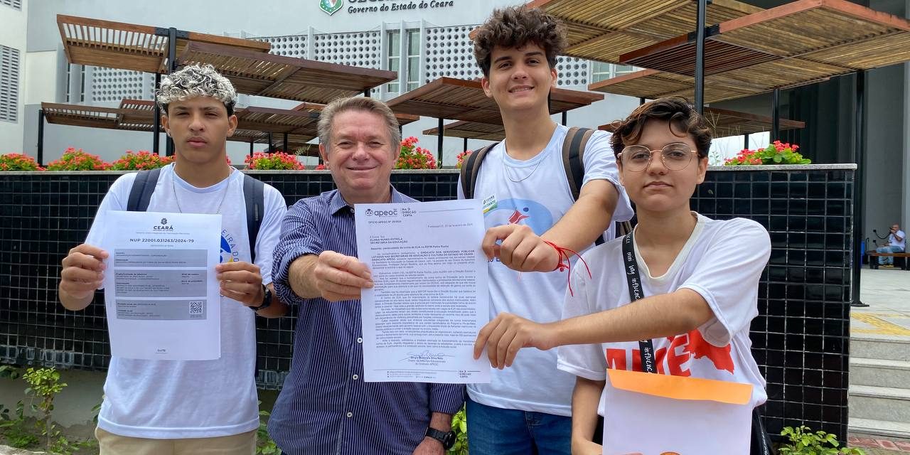 APEOC E ENTIDADES ESTUDANTIS PROTOCOLAM OFÍCIO JUNTO À SEDUC PELA MANUTENÇÃO DA TURMA DE EJA NA EEFM PADRE ROCHA