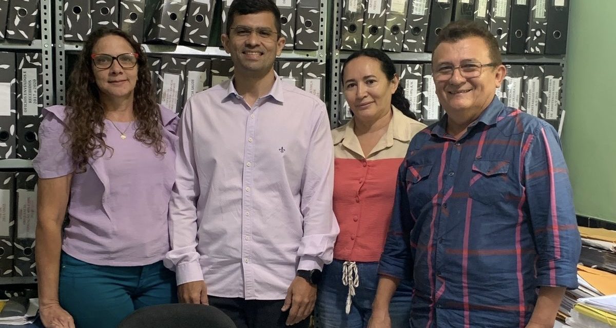 ARNEIROZ: APEOC COBRA AGILIDADE NO PAGAMENTO DOS BENEFICIÁRIOS DO PRECATÓRIO DO FUNDEF