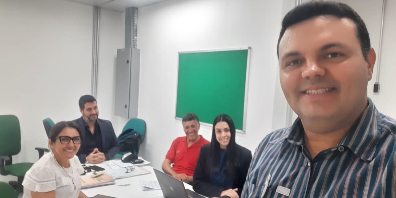 SECRETARIA DE ASSUNTOS JURÍDICOS DA APEOC ACOMPANHA AÇÕES DA COMISSÃO DE ASSÉDIO MORAL DA SEDUC