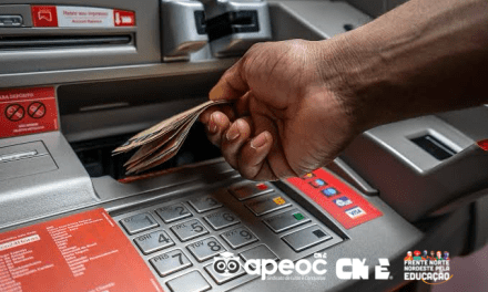 MAIS UMA PAUTA DA EDUCAÇÃO EFETIVADA: JÁ CONSTA NOS LANÇAMENTOS FUTUROS E CONTRACHEQUE O RETROATIVO DA PROMOÇÃO 2019, PARA PROFESSORES DA REDE ESTADUAL HABILITADOS NO REFERIDO PROCESSO