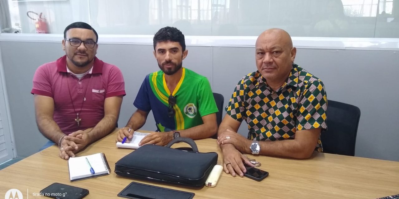 PACAJUS: APEOC SE REÚNE COM REPRESENTANTE DO RH DA PREFEITURA E FAZ ENCAMINHAMENTOS