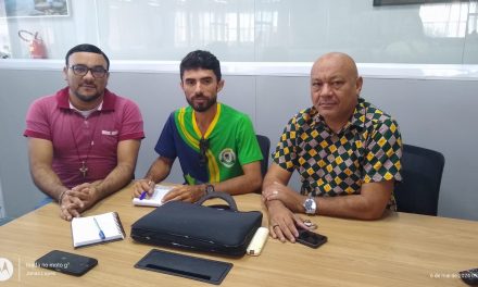 PACAJUS: APEOC SE REÚNE COM REPRESENTANTE DO RH DA PREFEITURA E FAZ ENCAMINHAMENTOS