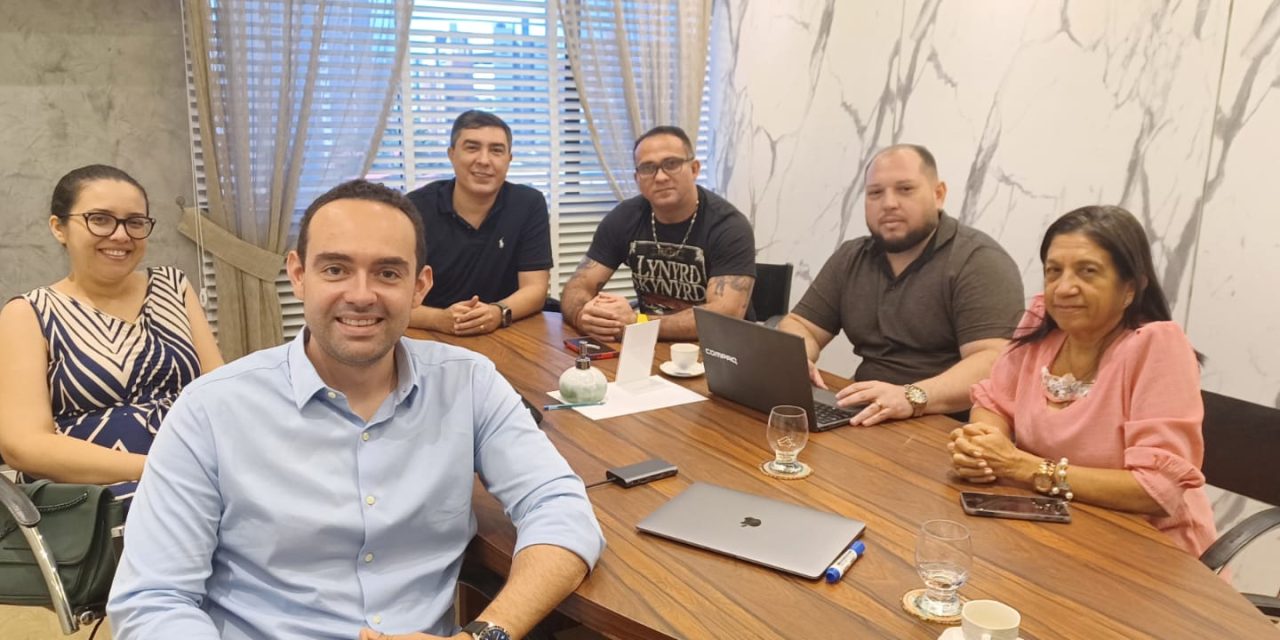 CONCURSO E CARREIRA: SINDICATO APEOC E GOVERNO MUNICIPAL DE CHOROZINHO AVANÇAM EM NEGOCIAÇÕES