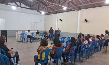 ARNEIROZ: APEOC SE REÚNE COM CATEGORIA PARA DISCUTIR ATUALIZAÇÕES DO PRECATÓRIO DO FUNDEF