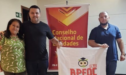 APEOC PARTICIPA DO CONSELHO NACIONAL DE ENTIDADES DA CNTE E ENCAMINHA CALENDÁRIO NACIONAL DE MOBILIZAÇÕES