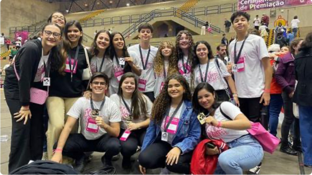 PARABÉNS AOS ESTUDANTES CEARENSES E SUAS ESCOLAS PELO 1º LUGAR NA OLIMPÍADA NACIONAL DE HISTÓRIA PELO SEGUNDO ANO CONSECUTIVO