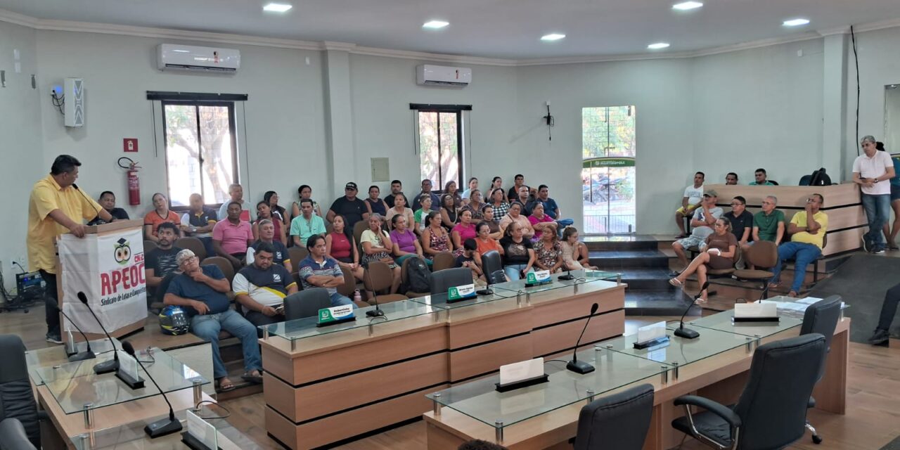 MARTINÓPOLE: ASSEMBLEIA GERAL APROVA, POR UNANIMIDADE, CONTRATAÇÃO DAS BANCAS DE ADVOGADOS PARA DEFENDER CATEGORIA