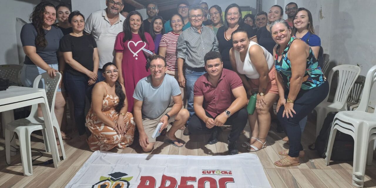 RUSSAS: APEOC E NÚCLEO DE PROFESSORES FINALIZAM PROPOSTA DO NOVO PLANO DE CARGOS E CARREIRA