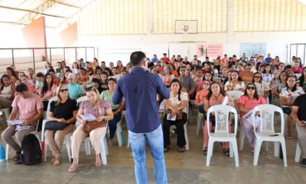 ASSEMBLEIA GERAL APROVA CAMPANHA SALARIAL 2025 E ATUALIZA INFORMAÇÕES SOBRE PRECATÓRIOS E COBRANÇA DE 1/3 DE FÉRIAS