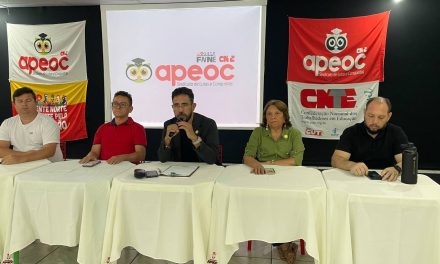 EXECUTIVA APONTA: NÃO QUEREMOS SÓ O PISO! QUEREMOS PISO COM REPERCUSSÃO NA CARREIRA, EFETIVAÇÃO DAS CONQUISTAS, IMPEDIR O RETROCESSO NACIONAL E MANTER E AMPLIAR AVANÇOS LOCAIS