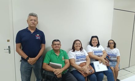 CAUCAIA: APEOC E ENTIDADES SINDICAIS SE REÚNEM COM PREFEITURA PARA DISCUTIR ESTADO DE GREVE DOS SERVIDORES MUNICIPAIS