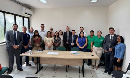 CAUCAIA: APEOC PARTICIPA DE AUDIÊNCIA SOBRE A PREVIDÊNCIA DOS SERVIDORES MUNICIPAIS