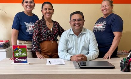 ACARAÚ: APEOC REALIZA PLENÁRIA COM A CATEGORIA PARA TRATAR DE AÇÃO CONTRA ABUSOS AOS EMPRÉSTIMOS CONSIGNADOS.