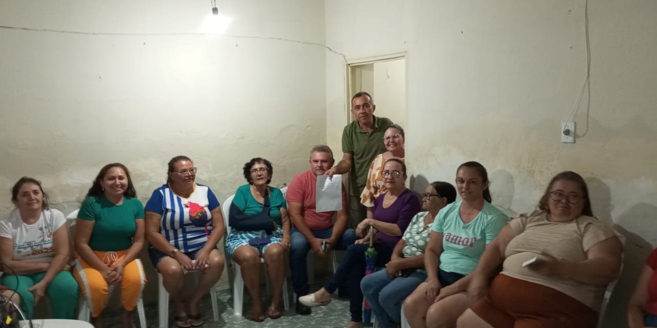 ASSARÉ: SINDICATO APEOC DEBATE PAUTAS DA EDUCAÇÃO COM A CATEGORIA
