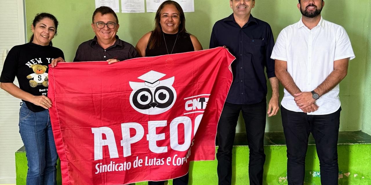 CATARINA: APEOC REALIZA REUNIÃO COM GESTÃO MUNICIPAL SOBRE MODIFICAÇÕES NO ESTATUTO DO SERVIDOR
