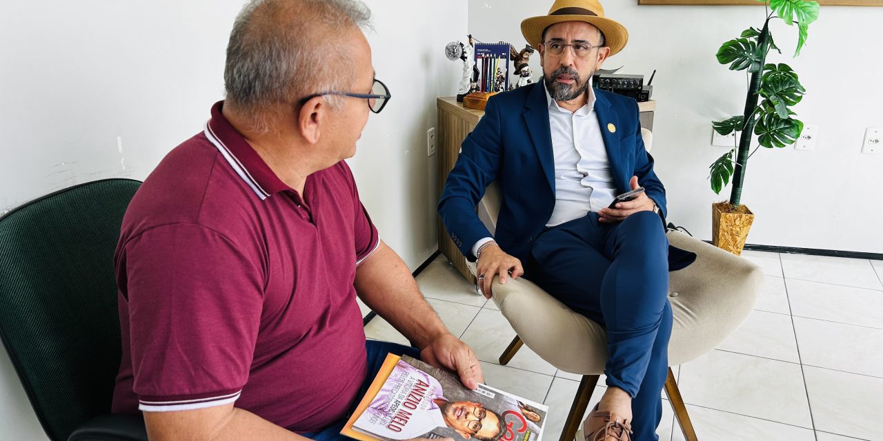 MORADA NOVA: PRESIDENTE ESTADUAL SE REÚNE COM COMISSÃO MUNICIPAL PARA TRATAR DE PAUTAS DA CATEGORIA