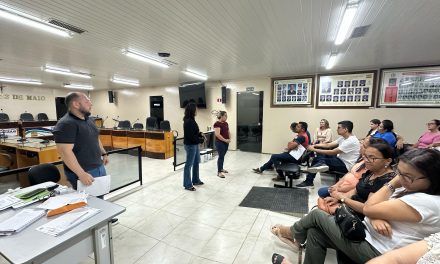 PACAJUS: APEOC REALIZA PLENÁRIA E DISCUTE PAUTAS EMERGENCIAIS DA CATEGORIA
