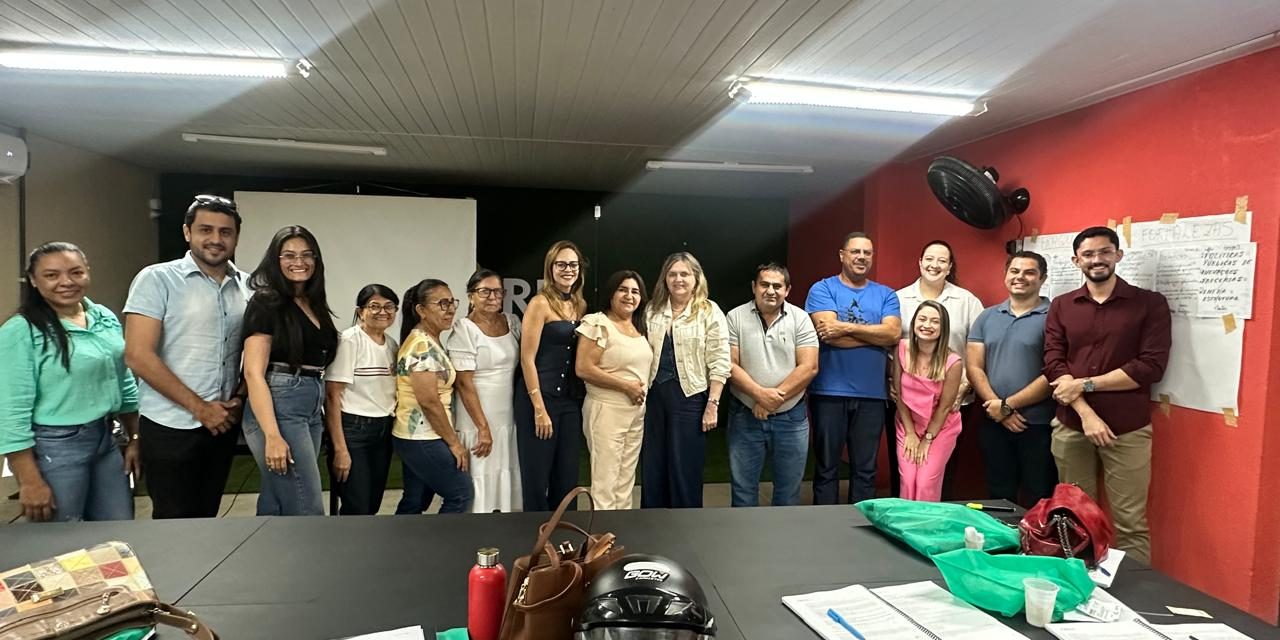 TAUÁ: APEOC PARTICIPA DE FORMAÇÃO PARA CONSELHOS DE REGIMES PRÓPRIOS DE PREVIDÊNCIA SOCIAL