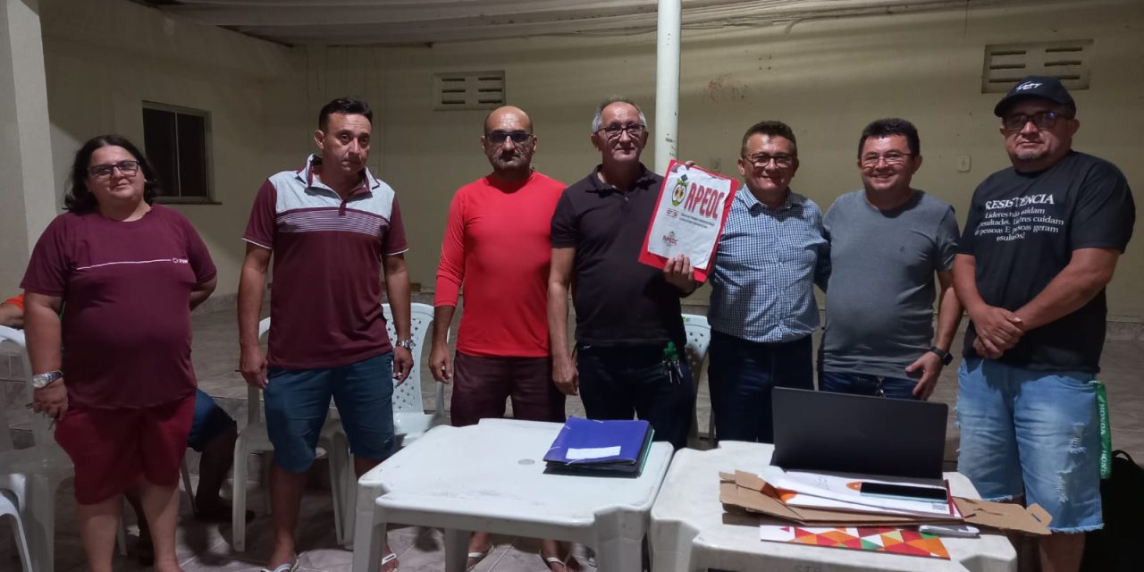 MOURAÚJO: CATEGORIA ELEGE DIREÇÃO DO SINDICATO APEOC NO MUNICÍPIO