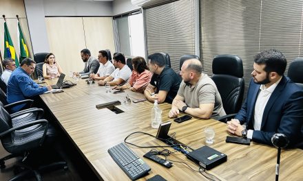 MESA DE NEGOCIAÇÃO: APEOC E SEDUC DEBATEM A EFETIVAÇÃO DE PAUTAS DA CAMPANHA SALARIAL 2025