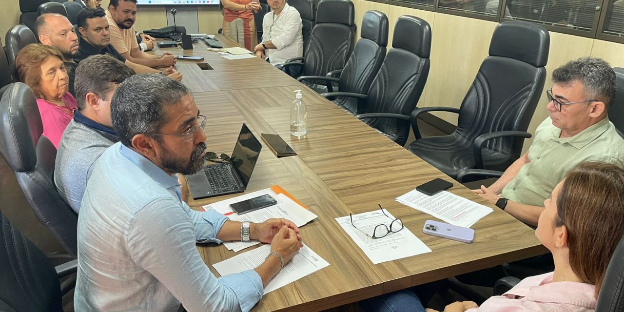 APEOC REFORÇA COBRANÇAS E AVANÇOS EM REUNIÃO DA MESA DE NEGOCIAÇÃO COM SEDUC
