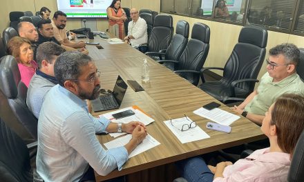 APEOC REFORÇA COBRANÇAS E AVANÇOS EM REUNIÃO DA MESA DE NEGOCIAÇÃO COM SEDUC
