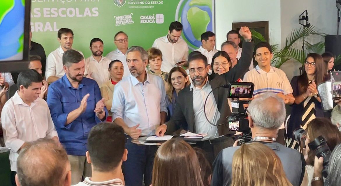 CONQUISTAMOS A CONVOCAÇÃO FINAL DOS(AS) APROVADOS(AS) NO CONCURSO SEDUC 2018. AGORA, QUEREMOS UM NOVO CONCURSO — COMPROMISSO DO GOVERNO!