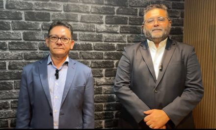 BOA VIAGEM: APEOC GARANTE NA JUSTIÇA REDUÇÃO DE CARGA HORÁRIA PARA MÃE DE FILHO COM DEFICIÊNCIA