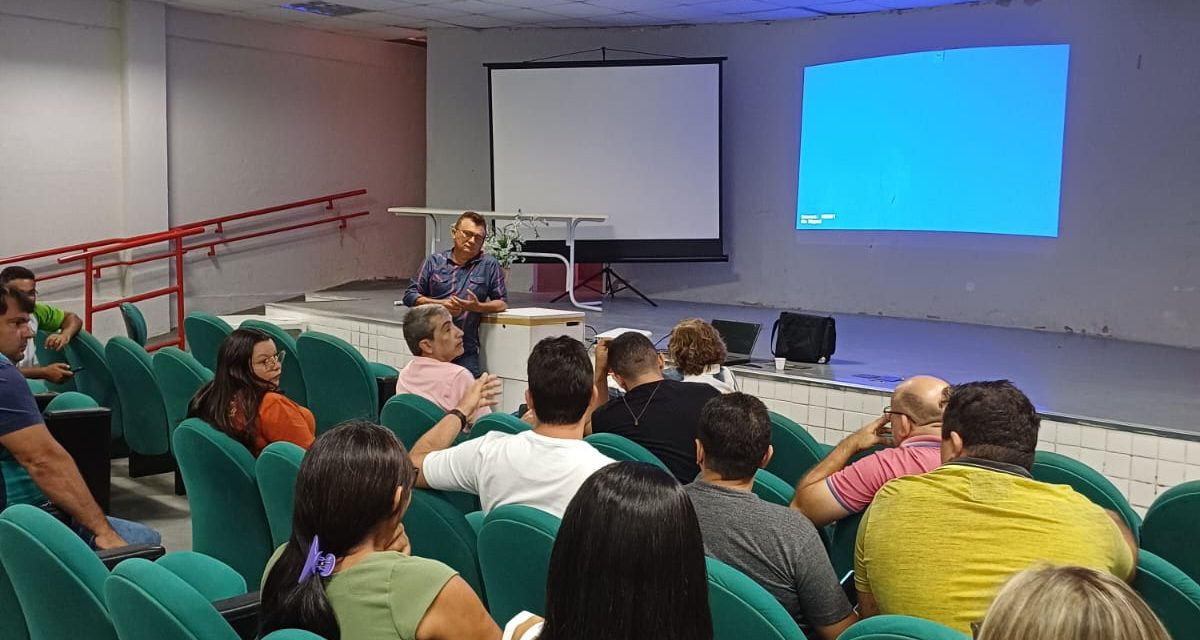 JAGUARUANA: ESTUDO DO PLANO DE CARREIRA É CONCLUÍDO EM PLENÁRIA COM PARTICIPAÇÃO ATIVA DA CATEGORIA